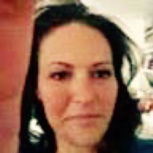 Meet your Posher, Dionne